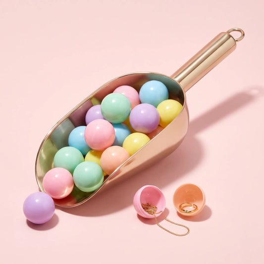Lucky Scoop Women